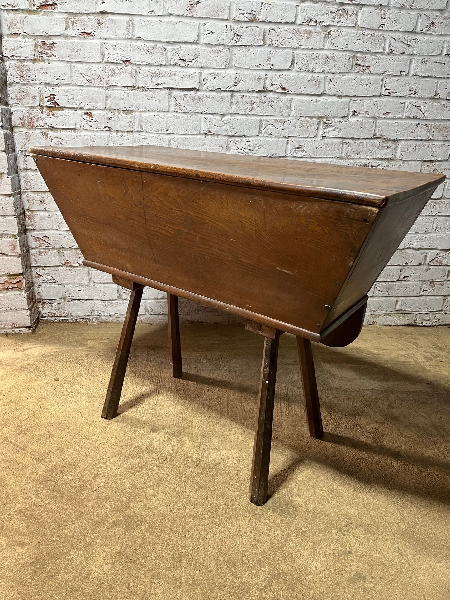 A country made 18th or 19th century dough bin or trough.