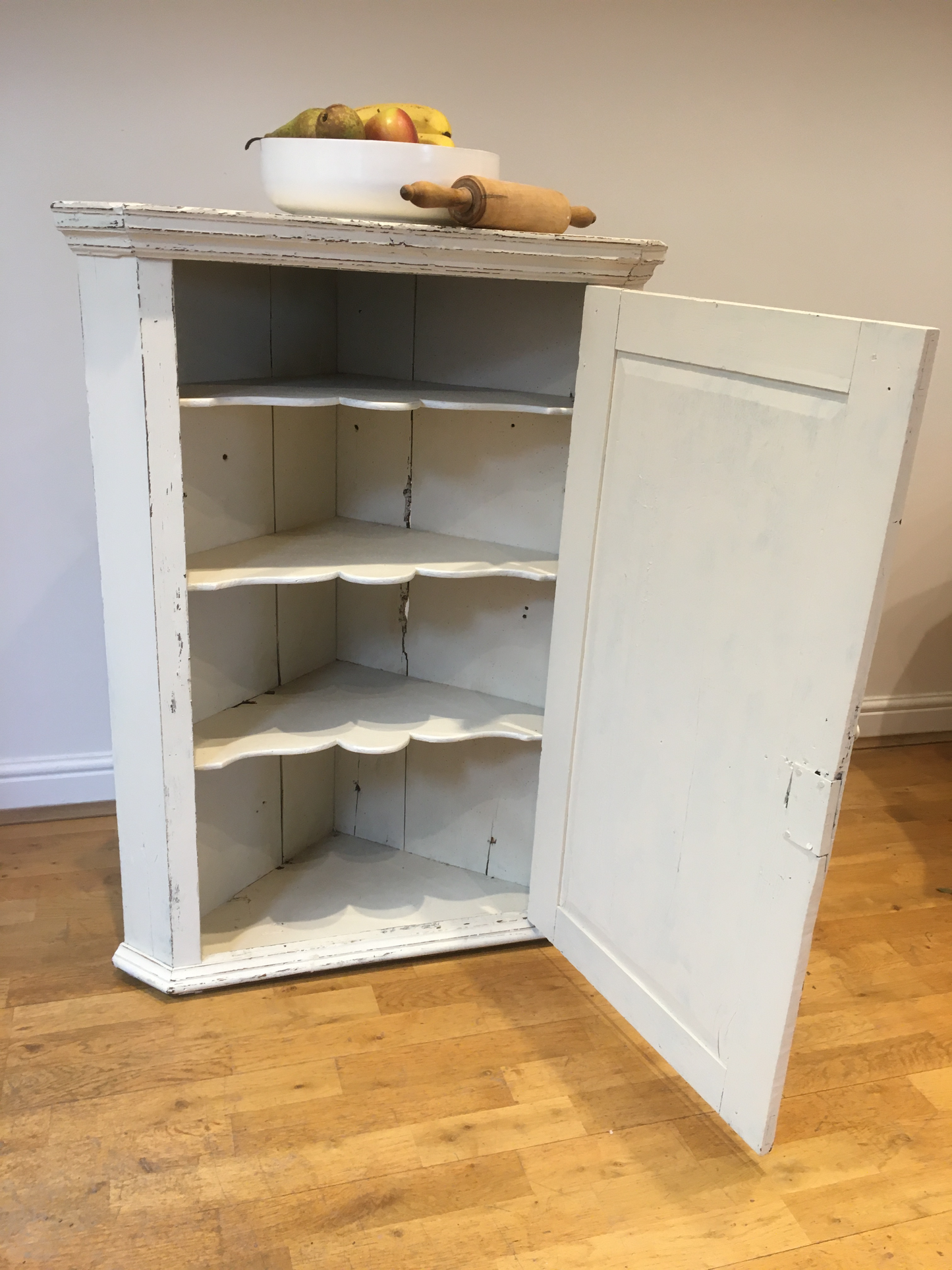 Large Victorian corner cupboard