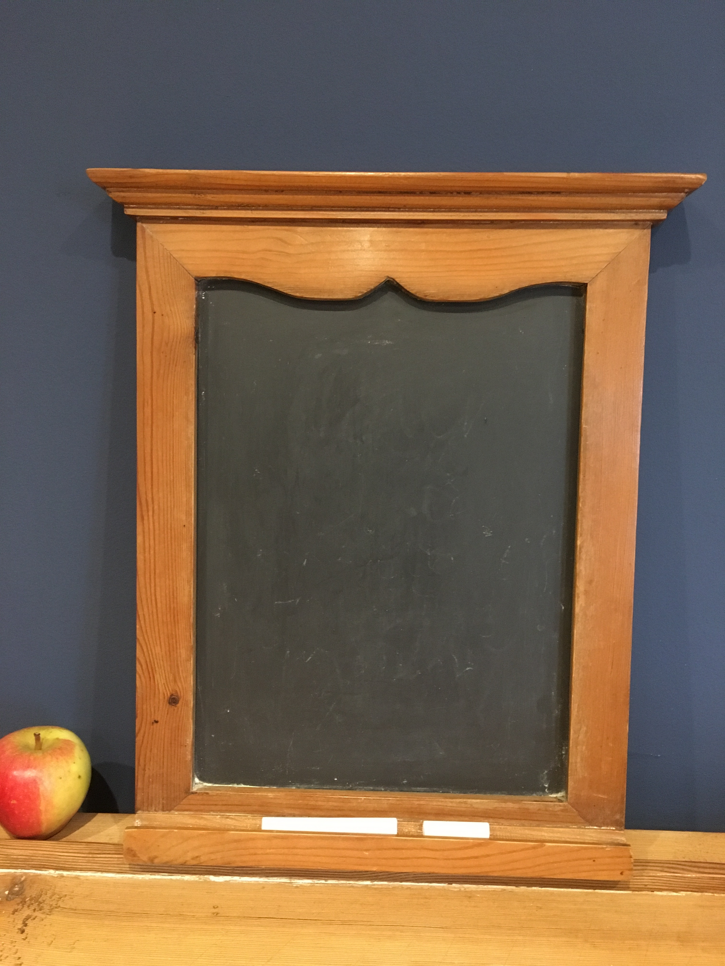Vintage chalkboard/notice board